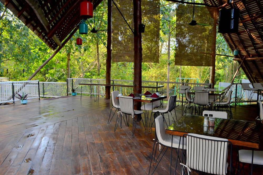 Kottawatta River Bank Hotel *